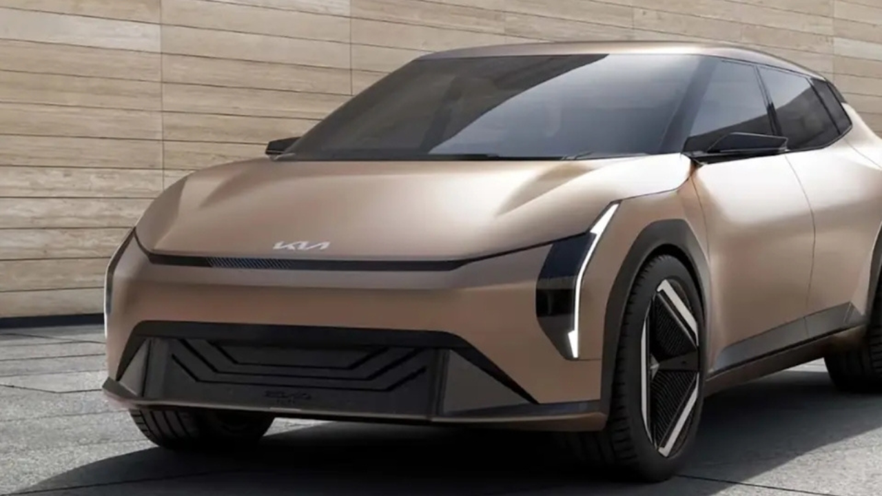 Kia EV4