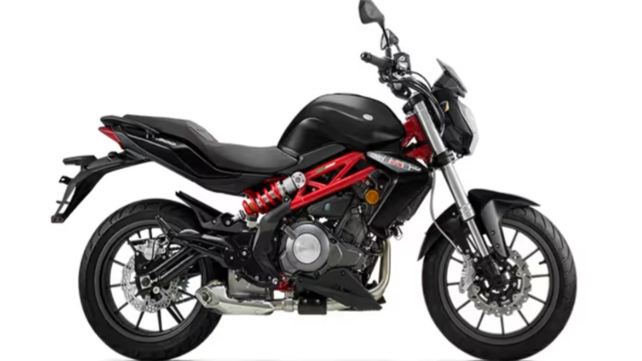 BENELLI TNT 300