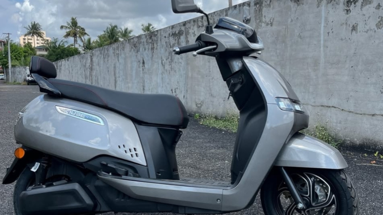 TVS iQube 2025